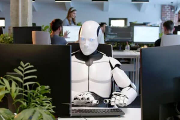 Are You Letting Fear of AI Push Your Business to the Sidelines?