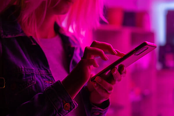 Instagram Statistics 2023: How Many Active Users – UK and Global